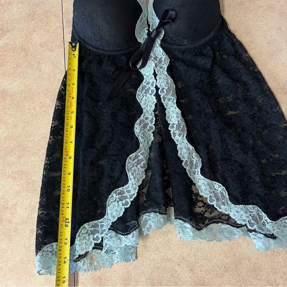 La Senza Black and Blue Lace Babydoll Lingerie - Picture 11 of 12